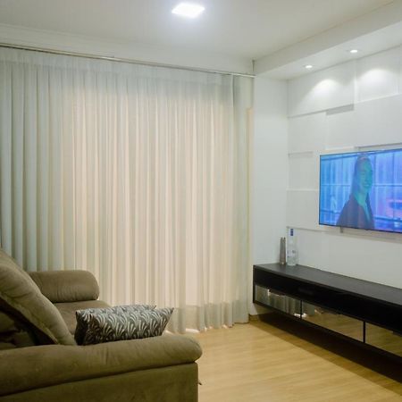 No Centro De Cascavel, Atras Do Ibis, Confortavel E Bom Gosto Cascavel  Ngoại thất bức ảnh
